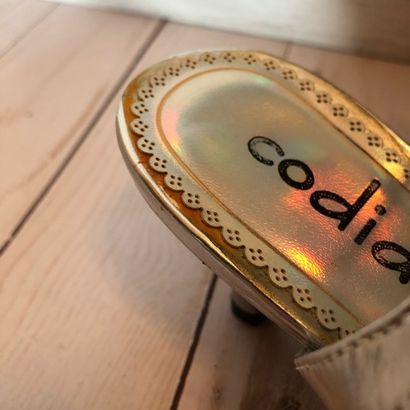 Prom/Graduation Silver Small Heel Sandal - Picture 4 of 6